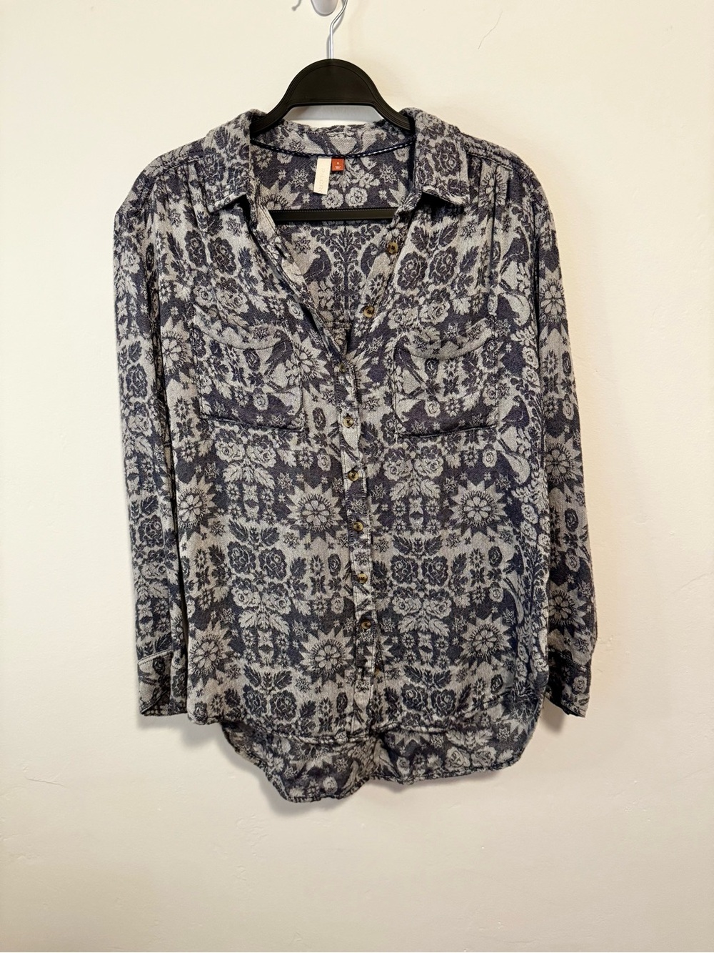 Pilcro Navy and White Floral Button-Up Shirt
